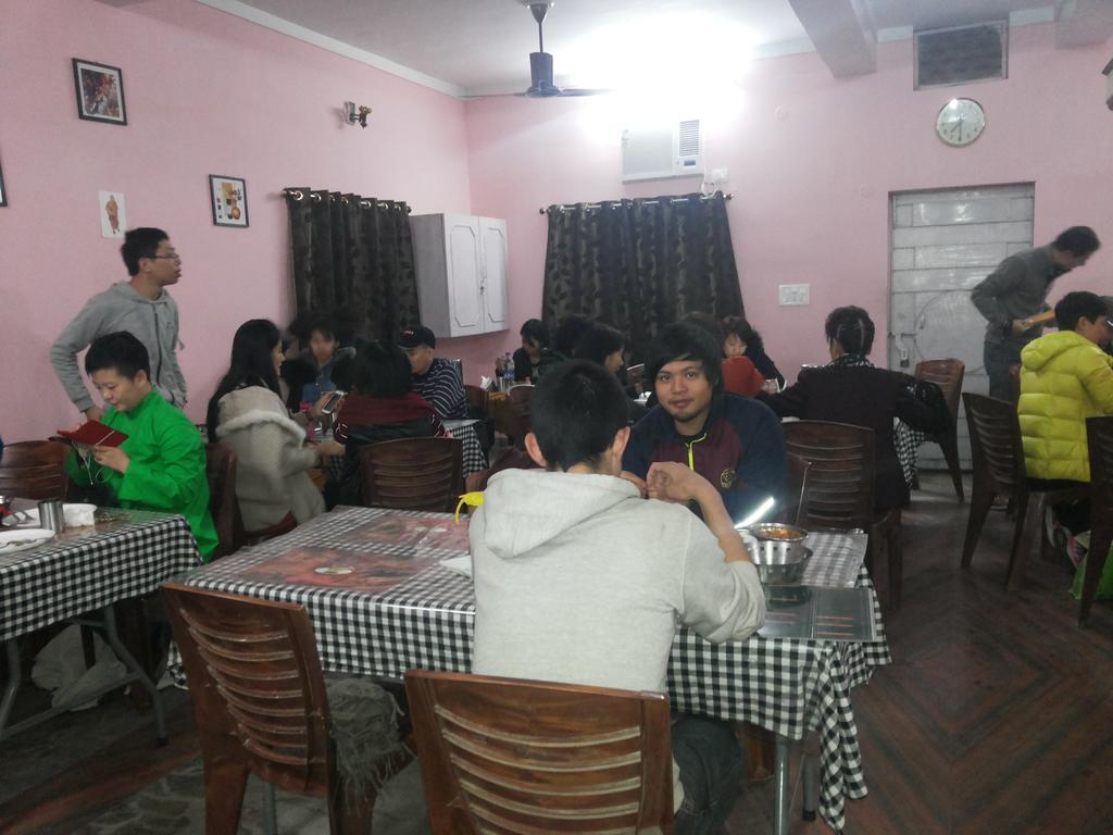 Anukul Guest House Бодх-Гая Экстерьер фото